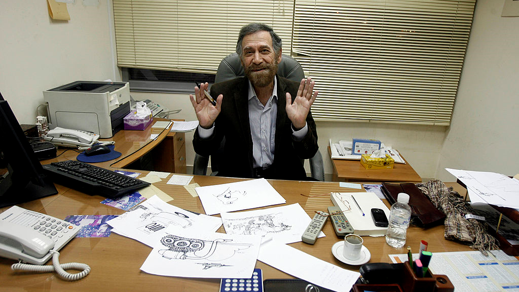 علي فرزات: رسم لفنان الكاريكاتير السوري يثير موجة غضب واتهامه بالإساءة للمرأة