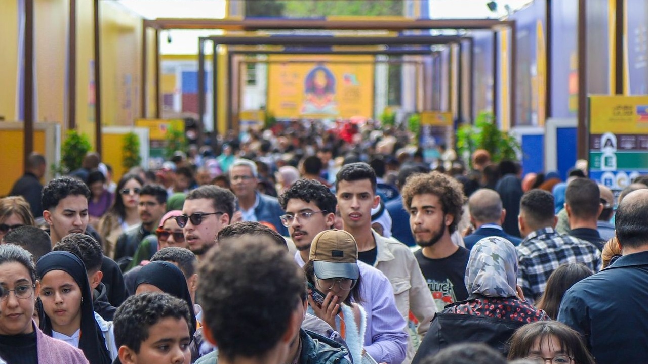 من أجواء معرض الكتاب بالرباط في دورته الثلاثين