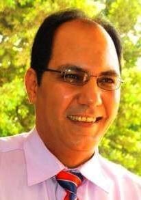 صورة الكاتب  عبد الرحمن بدوي