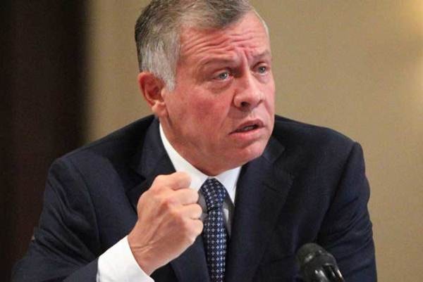 عاهل الأردن: سنحاسب كل من سولت له نفسه المساس بأمننا