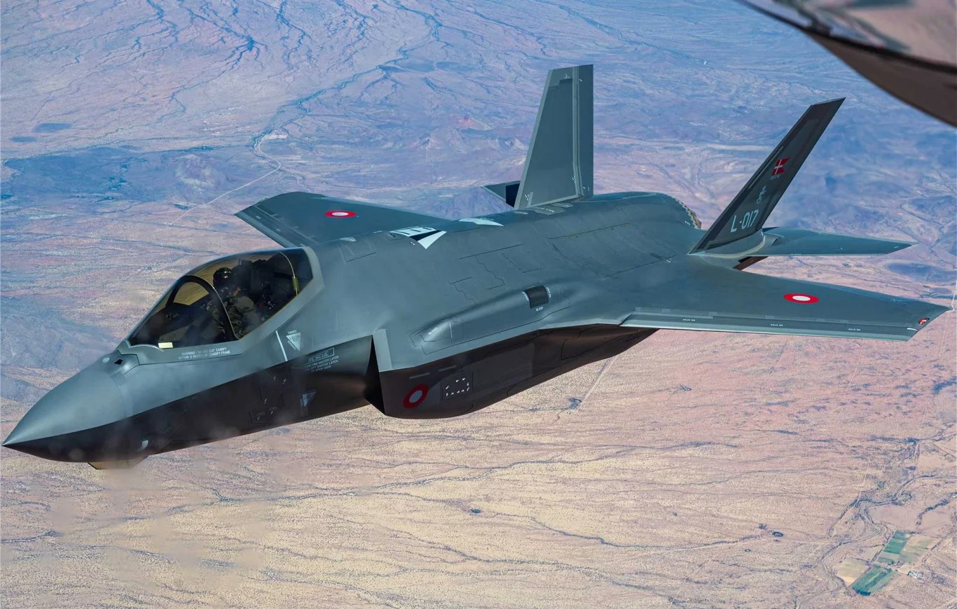 صورة أرشيفية لمقاتلة أميركية من طراز اف -35