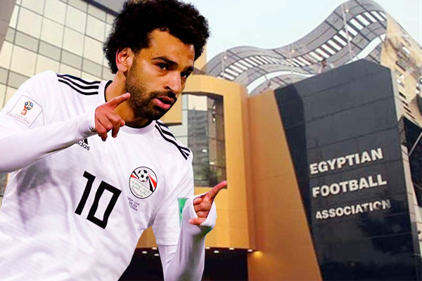 تصاعد الخلاف بشكل كبير الإثنين بين النجم محمد صلاح والاتحاد المصري لكرة القدم 