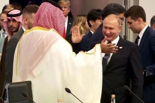 ولي العهد السعودي مع الرئيس الروسي