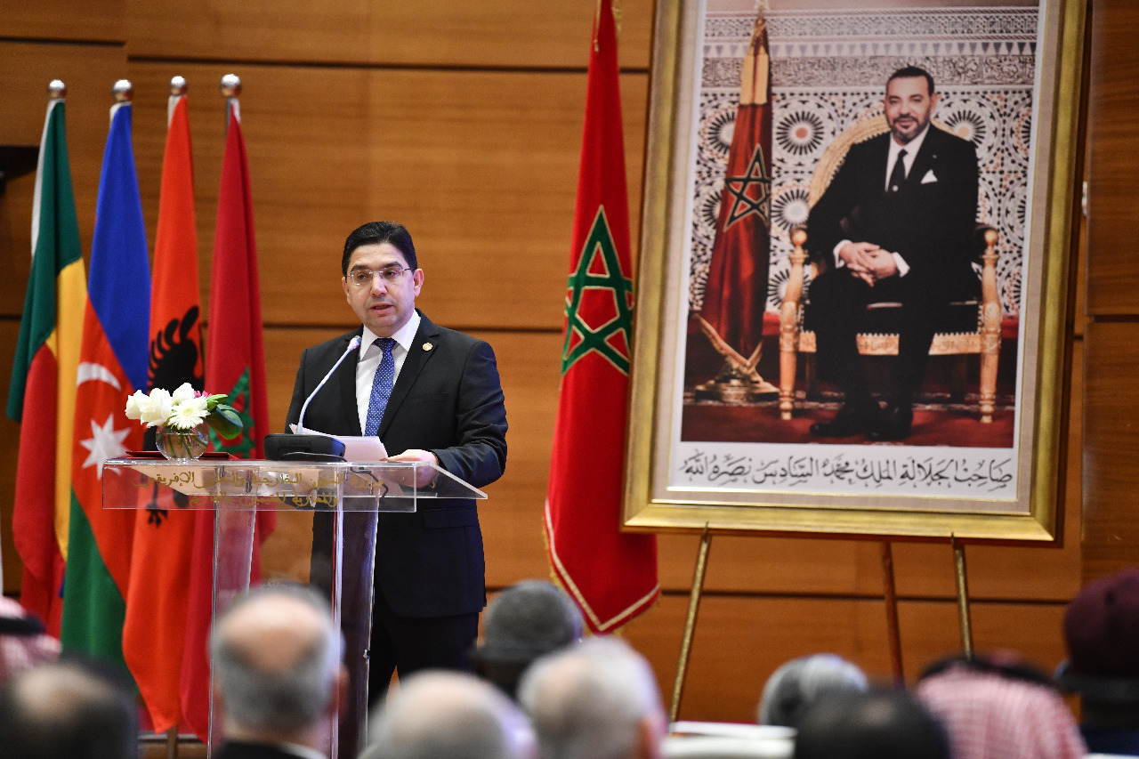 ناصر بوريطة وزير الخارجية المغربي يتلو الرسالة الملكية 
