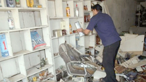 متجر للمشروبات الكحولية في بغداد اثر تفجيره