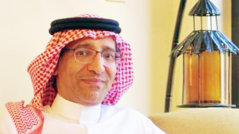 الكاتب والصحفي السعودي خالد السهيل
