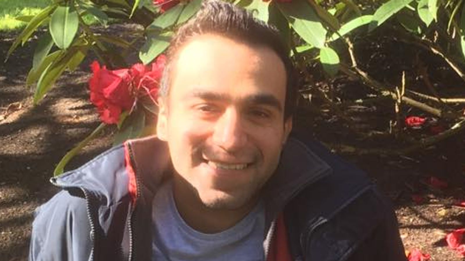 صورة من شاشة (سكاي نيوز) لعماد السويلمين تفجيري ليفربول 