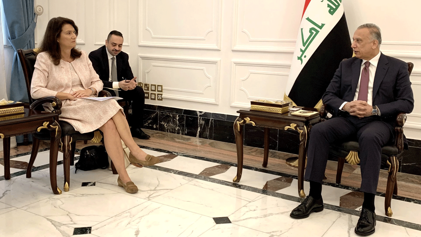الكاظمي وليندي خلال مباحثاتهما في بغداد اليوم الاثنين 22 تشرين الثاني/ نوفمبر 2021 (رئاسة الحكومة)