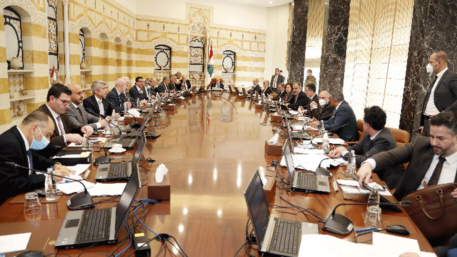  إتمام جلسة مجلس الوزراء برئاسة عون للموافقة على مشروع قانون الميزانية لعام 2022(الوكالة الوطنية للاعلام)
