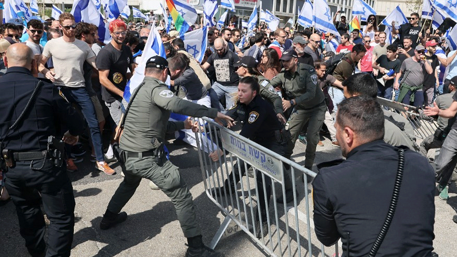 لقطة من التظاهرات في تل أبيب