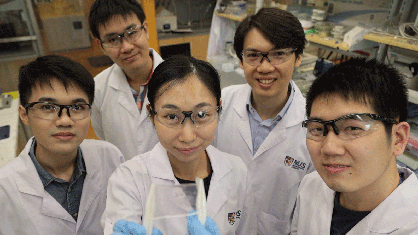 فريق من العلماء ينجح بتطوير جلد اصطناعي(xinhua)