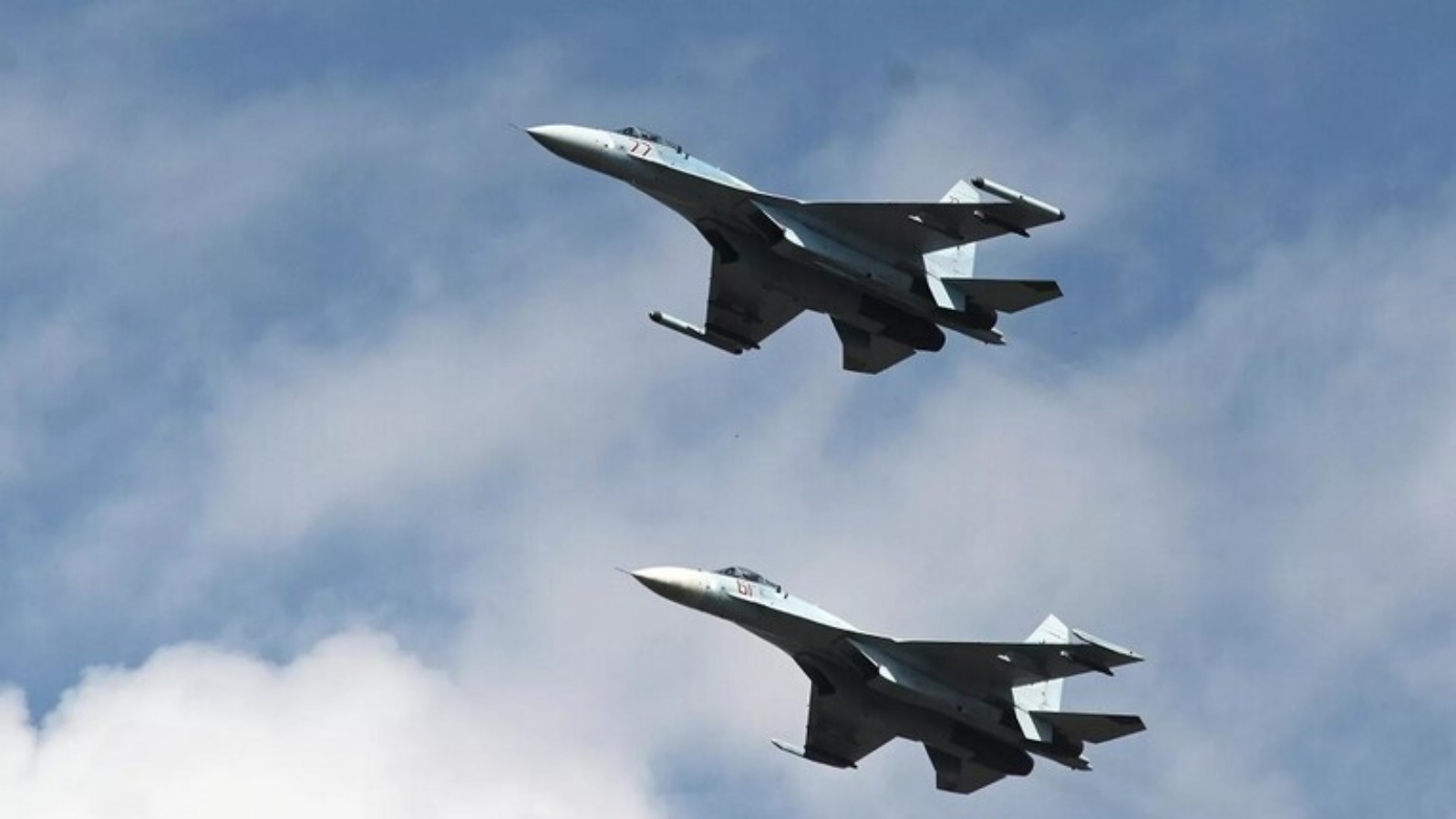 طائرتان روسيتان مقاتلتان من طراز 