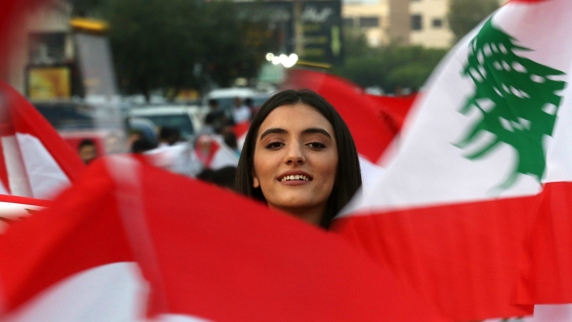 الشباب اللبناني بين الطموح والتحديات