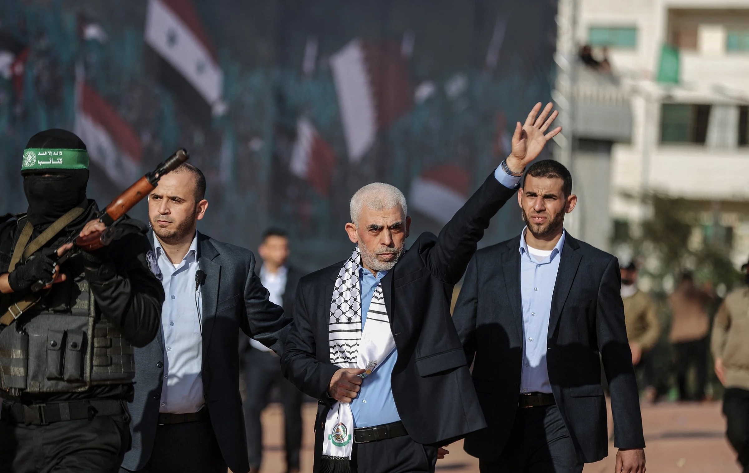 تفرد حماس بحكم غزة شكل في حينها خرقاً تاماً للقانون بعد استيلائها بالقوة على مقار السلطة الفلسطينية