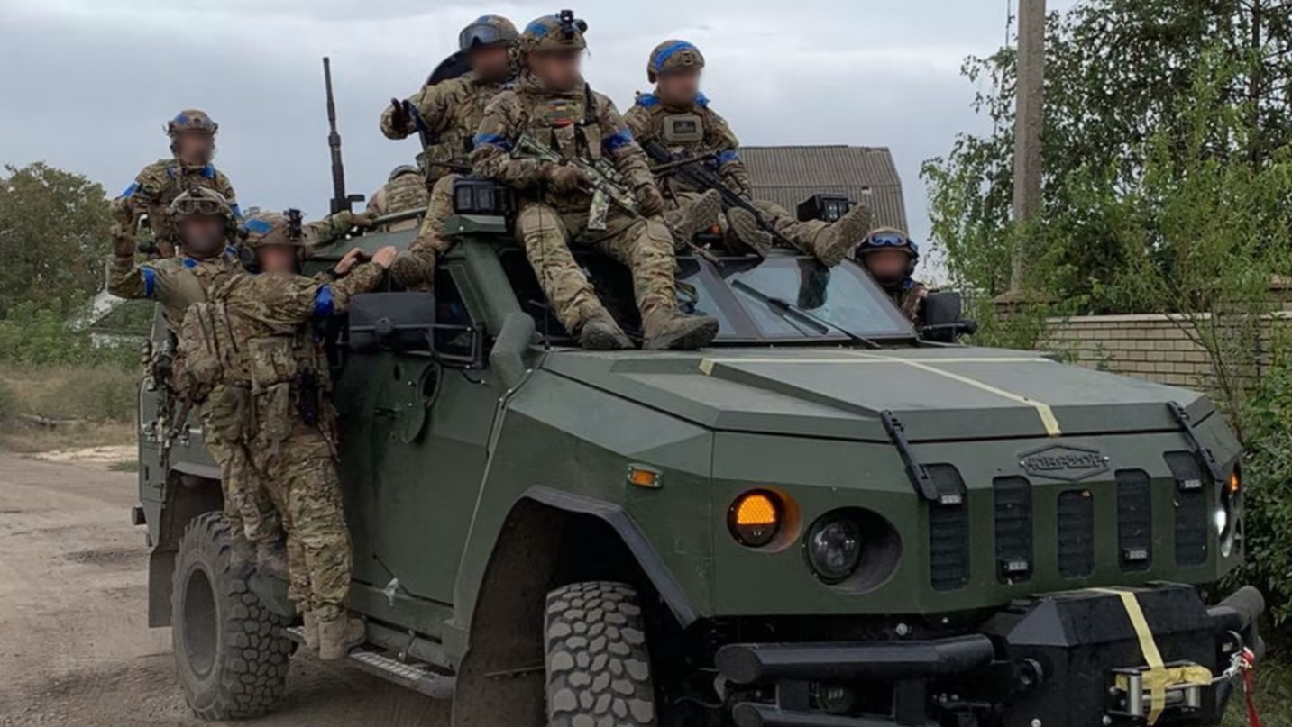 جنود أوكرانيون في محيط مدينة خاركيف