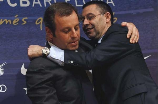 لاعبو ريال مدريد يطرح للصورة، قبل بداية مباراة لكرة القدم نهائي دوري أبطال أوروبا بين أتلتيكو مدريد وريال مدريد، على ملعب لوز في لشبونة، البرتغال، السبت 24 مايو، 2014