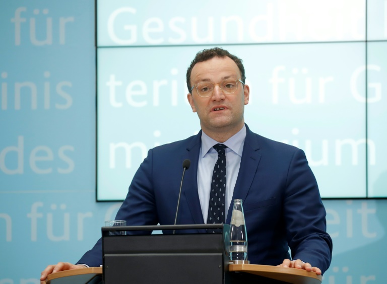 وزير الصحة الالماني ينز سباهن خلال مؤتمر صحافي في وزارته، برلين في 29 نيسان/أبريل 2020