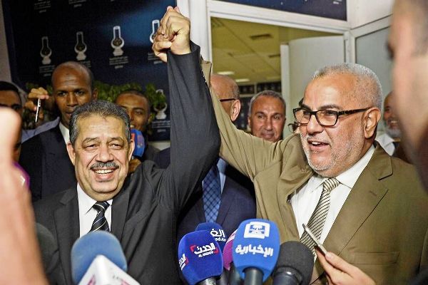 مشاورات تشكيل الحكومة المغربية تعيد الخطاب السياسي الى التهدئة