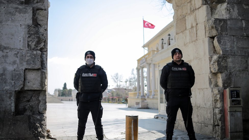فيروس كورونا: البرلمان التركي يوافق على مشروع قانون يسمح بإطلاق سراح آلاف السجناء ويستثني المعتقلين السياسيين
