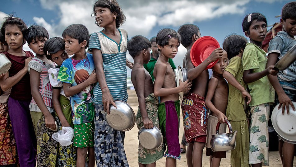 صورة أطفال في مخيم للاجئي الروهينجا تفوز في مسابقة للتصوير