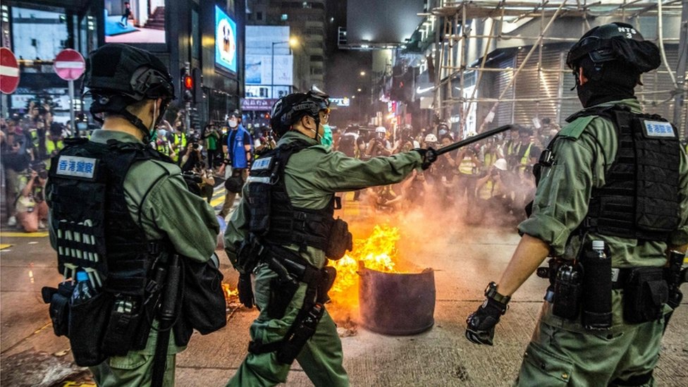 هونغ كونغ: الولايات المتحدة وحلفاؤها يدينون قانوناً صينياً للأمن