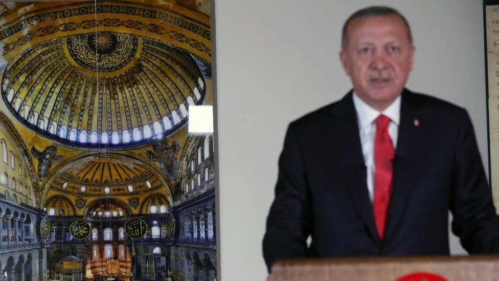آيا صوفيا: مجلس الكنائس العالمي يدعو تركيا إلى التراجع عن تحويل المتحف إلى مسجد