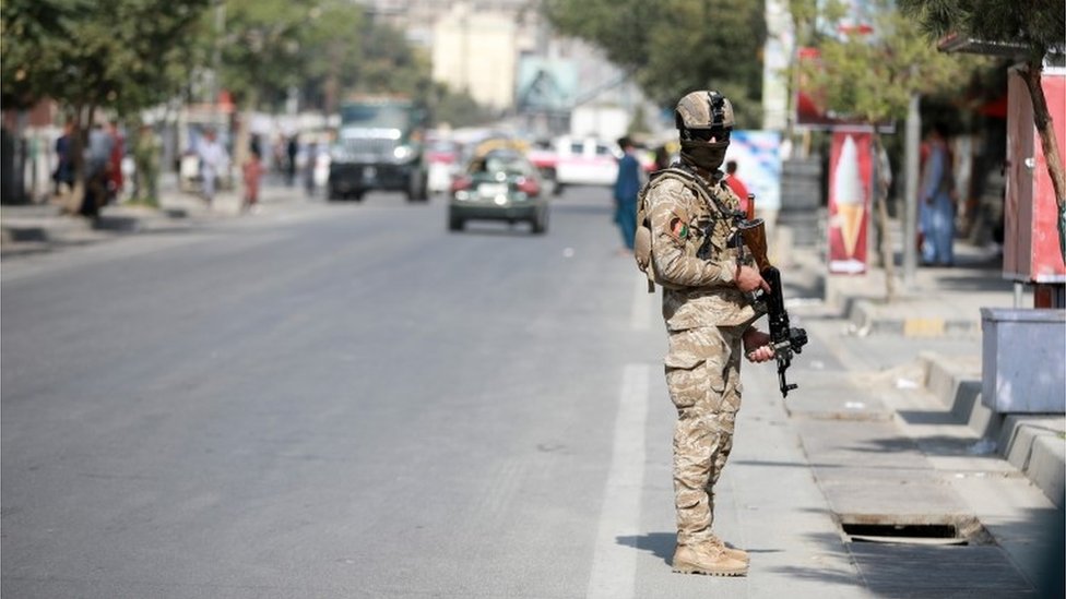 نجاة نائب رئيس أفغانستان من تفجير في كابول