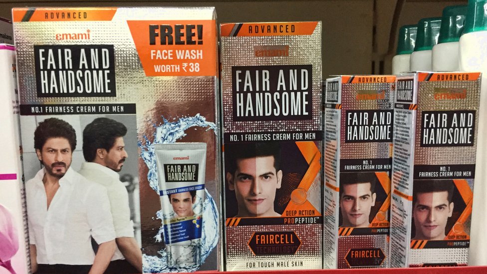 محاربة التمييز على أساس اللون والانحياز للبشرة فاتحة اللون