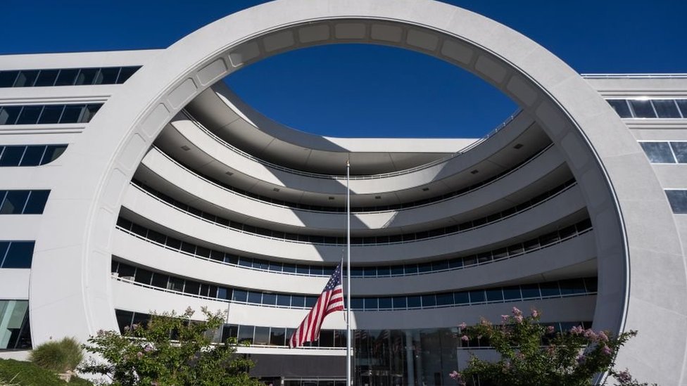 مقر مكتب تعقب الجرائم المالية التابع لوزارة المالية الأمريكية في فيينا بولاية فرجينيا EPA