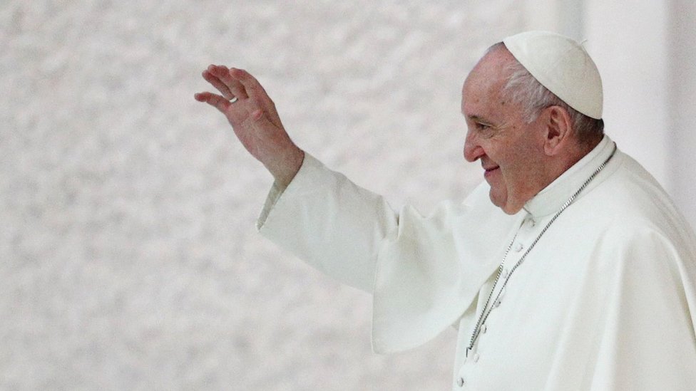 ينظر إلى تصريحات البابا على أنها أوضح موقف له بشأن العلاقة بين المثليين Reuters
