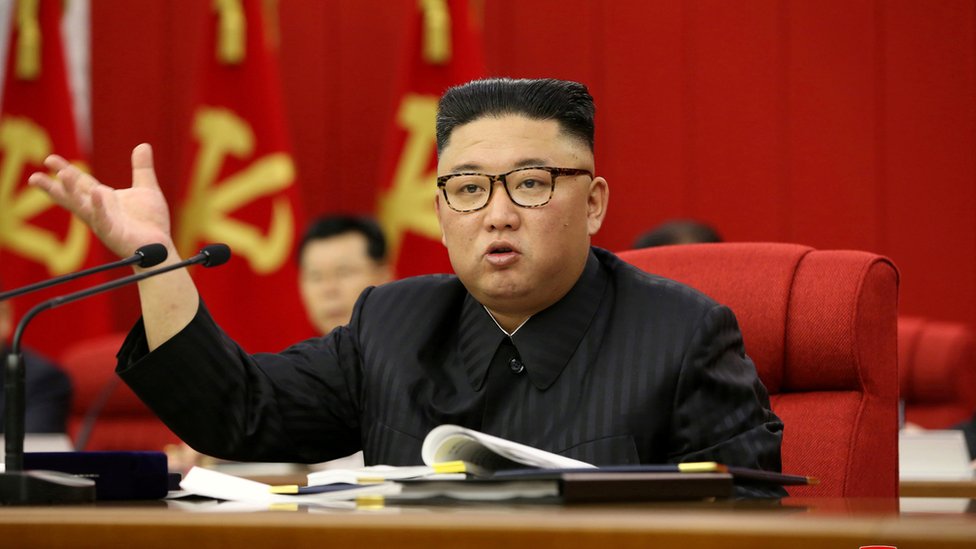 Reuters أقر الزعيم كيم جونغ أون رسميًا مؤخرًا بأن بلاده تواجه نقصًا في الغذاء