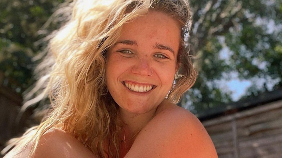 النرويج تلزم المشاهير بالكشف عن الفلتر إذا استخدموه في صورهم