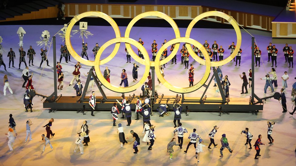 Reuters شهد ملعب طوكيو الأولمبي حفل الافتتاح