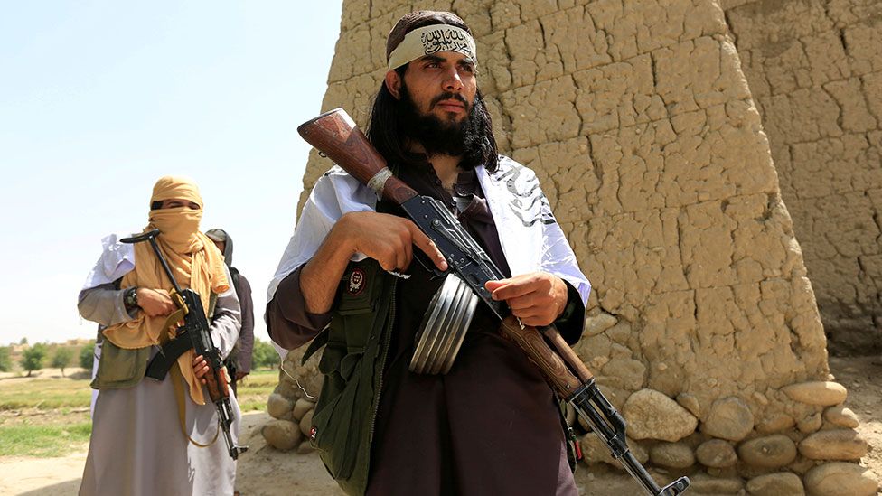 Getty Images بدأت طالبان في استهداف المدن الكبرى بعد أن سيطرت على جزء كبيرا من ريف أفغانستان