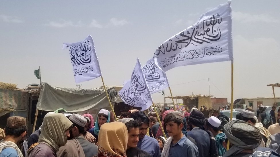طالبان: ما تأثير عودة الحركة إلى الحكم في أفغانستان على النظام العالمي؟