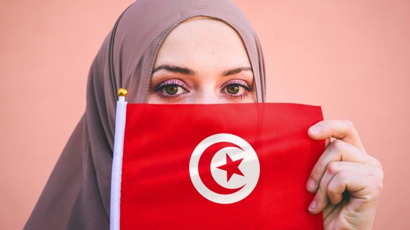 الحكومة التونسية الجديدة: نقطة بارزة في مسيرة طويلة لتمكين المرأة التونسية