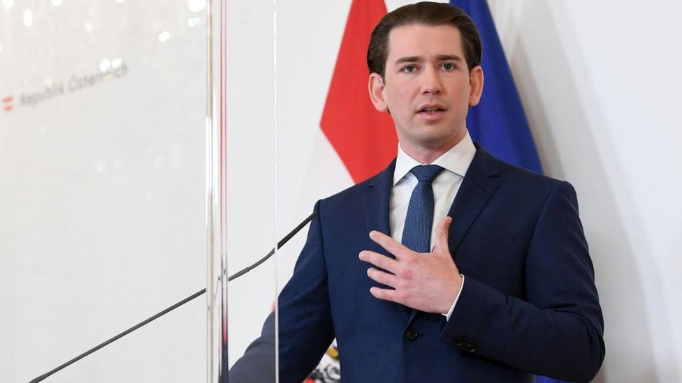 استقالة سيباستيان كورتس المستشار النمساوي وسط تحقيق في قضايا فساد