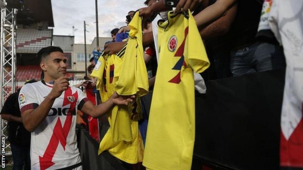 Getty Images استقبال الأبطال خصصه رايو فاليكانو للنجم الكولومبي فالكاو