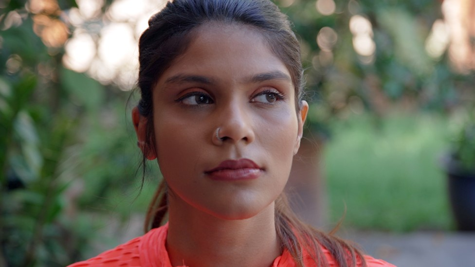 تطبيق تليغرام: نشر صور نساء عاريات من دون علمهن