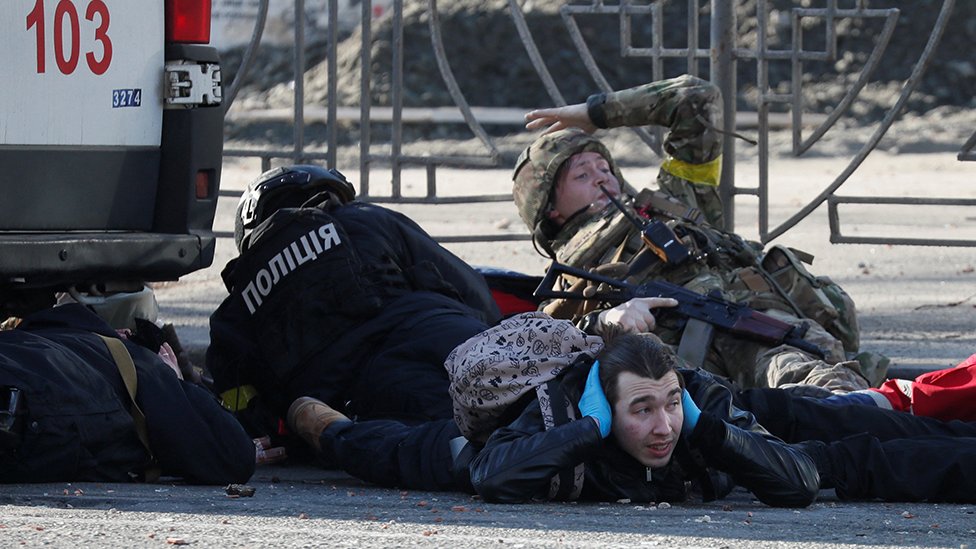 روسيا وأوكرانيا: العاصمة كييف تحت القصف