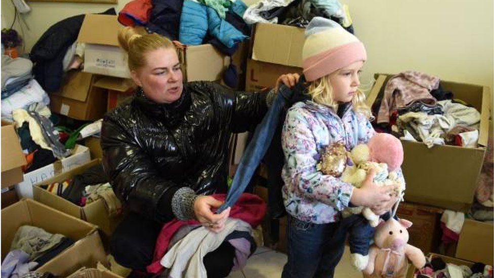 Getty Images حوالي ثُلثي الأطفال الأوكرانيين فروا من منازلهم خلال الأسابيع الستة منذ بداية الغزو