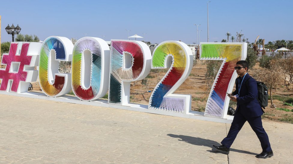 Getty Images مدينة شرم الشيخ الساحلية المصرية تستضيف مؤتمر المناخ كوب 27 الحالي.