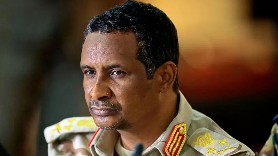 AFP محمد حمدان دقلو شخصية مثيرة للجدل في السودان
