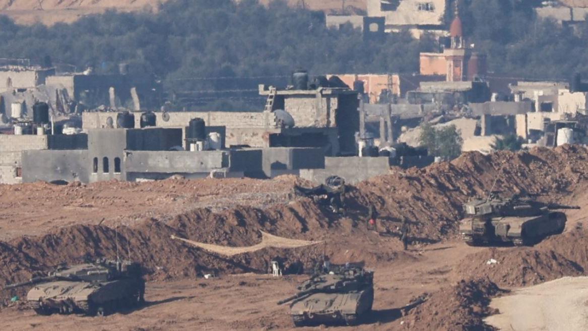 Reuters | دبابات للجيش الإسرائيلي في غزة