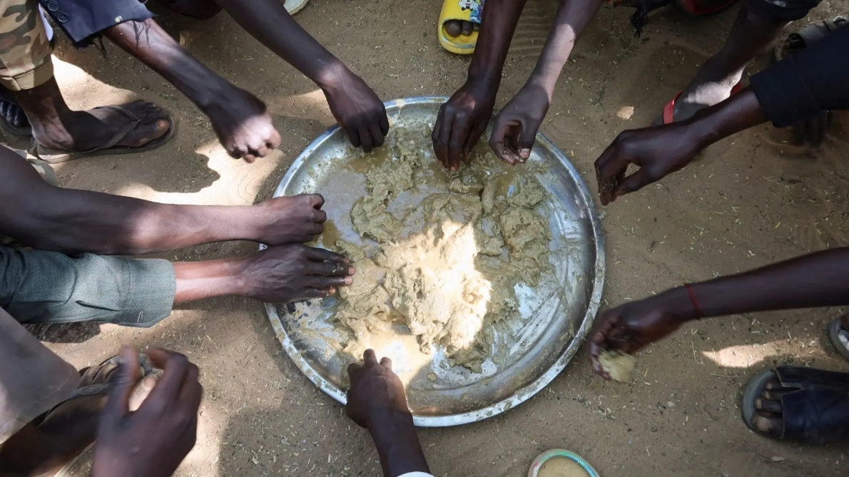 الحرب في السودان تنذر بوقوع أضخم أزمة جوع في العالم