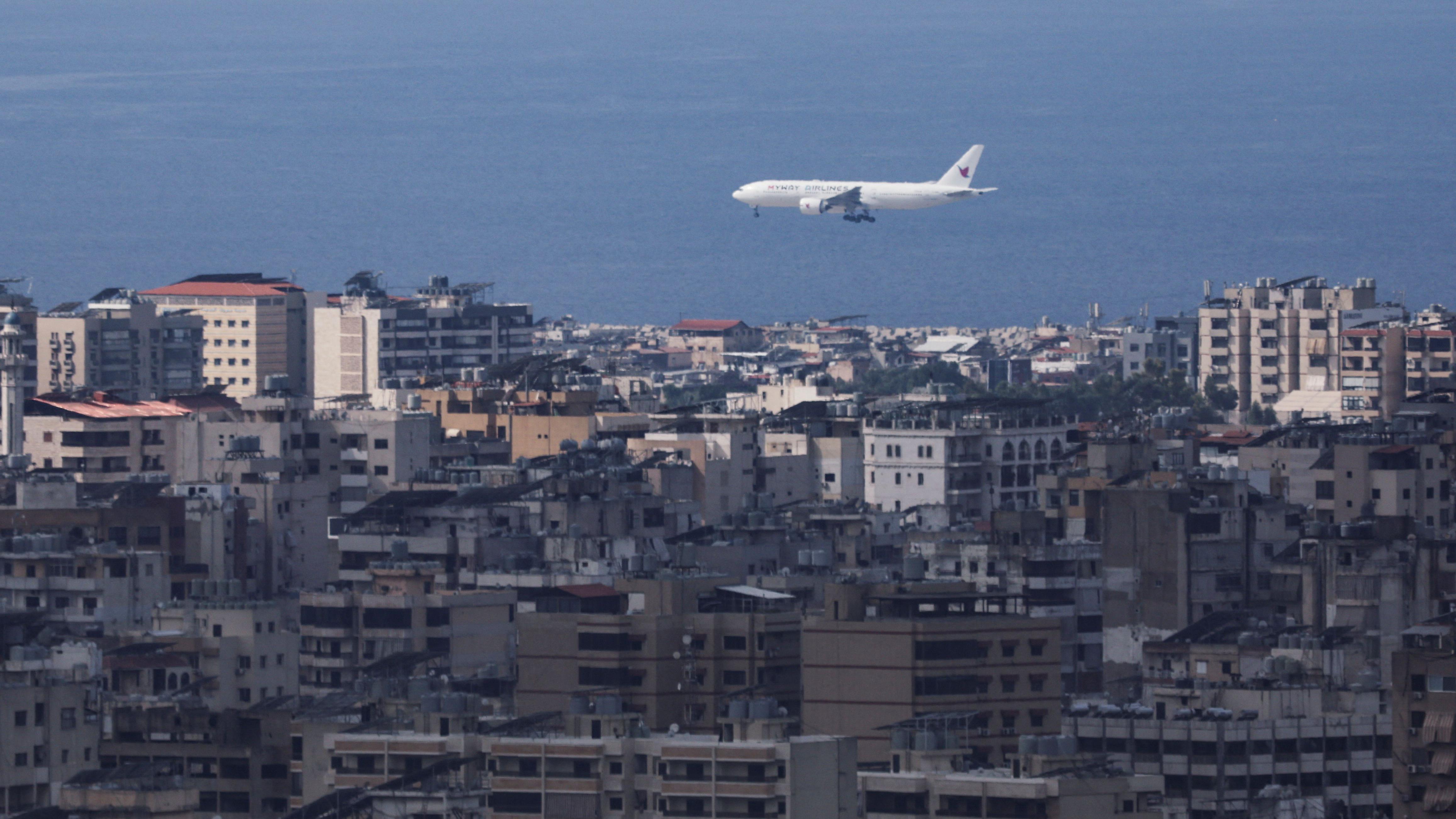 مطار رفيق الحريري الدولي هو المطار الوحيد في لبنان