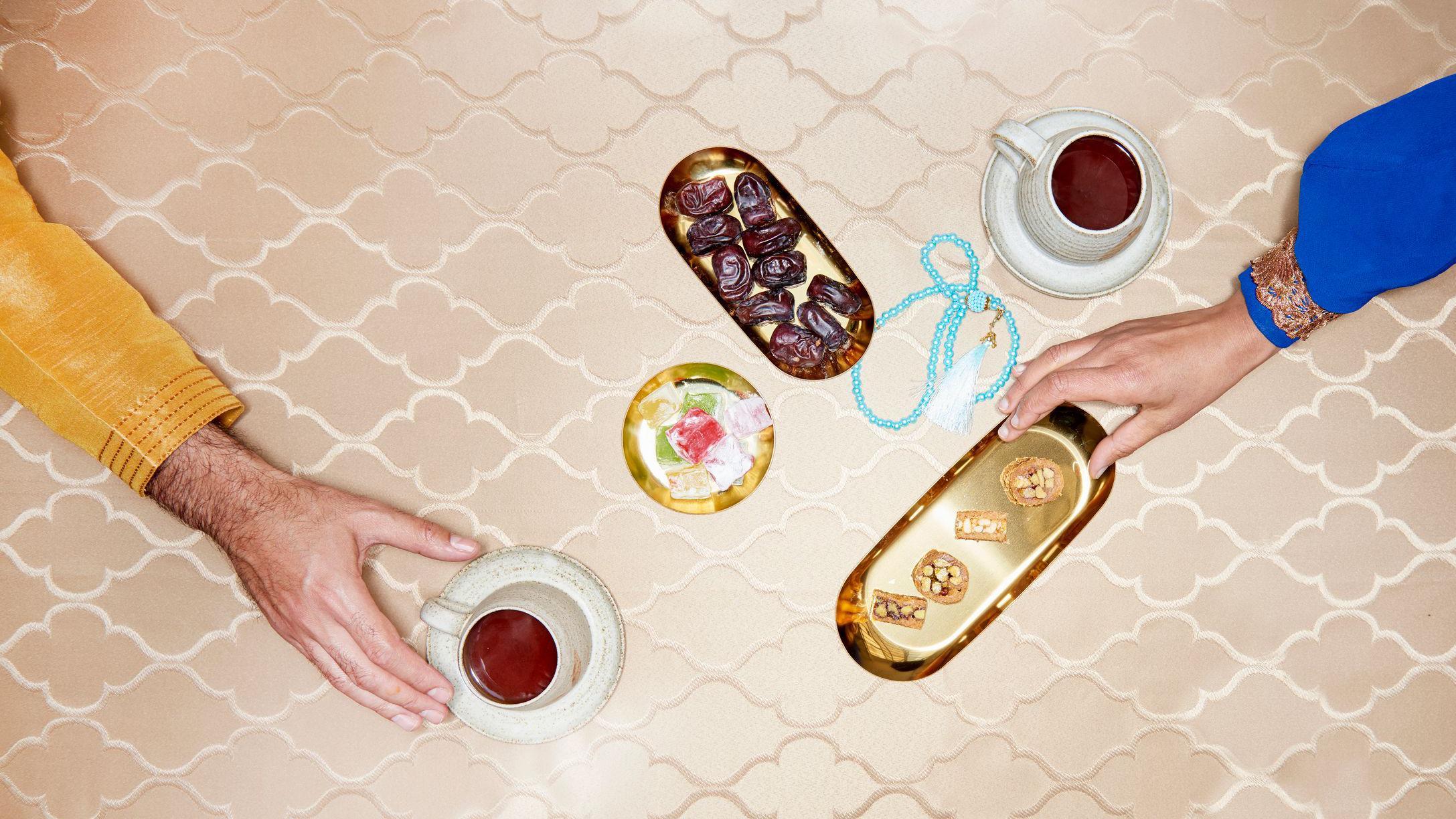 صورة فيها تمر والقليل من الأطعمة - Getty Images