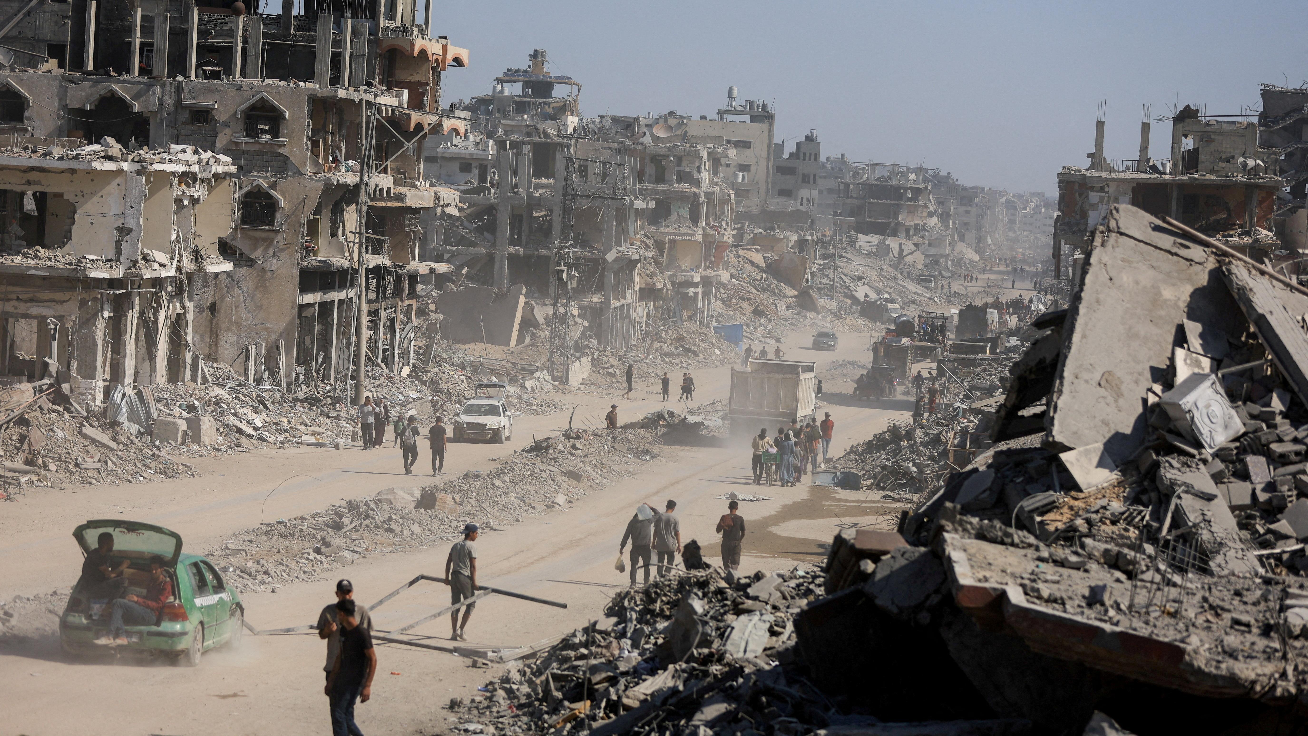 الدمار في غزة - Reuters