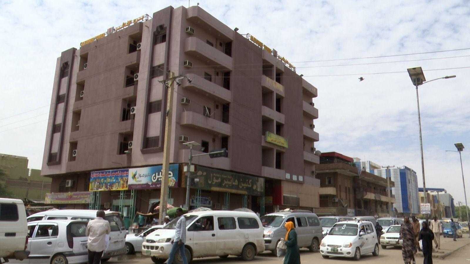 مدينة الفاشر - BBC