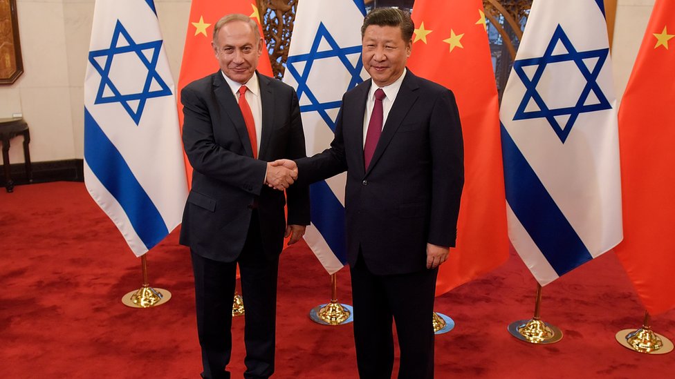 التقى رئيس الوزراء الإسرائيلي، بنيامين نتانياهو، والرئيس الصيني تشي جينبينغ، في عدة مناسبات، من أجل تعزيز العلاقات بين البلدين